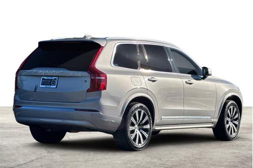 2025 Volvo XC90 Core