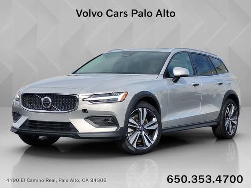 2025 Volvo V60 Cross Country Plus