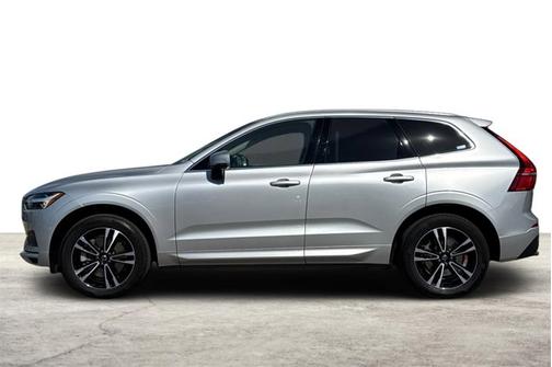 2020 Volvo XC60 T6 Momentum