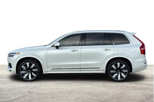 2023 Volvo XC90 Recharge Plug-In Hybrid Ultimate