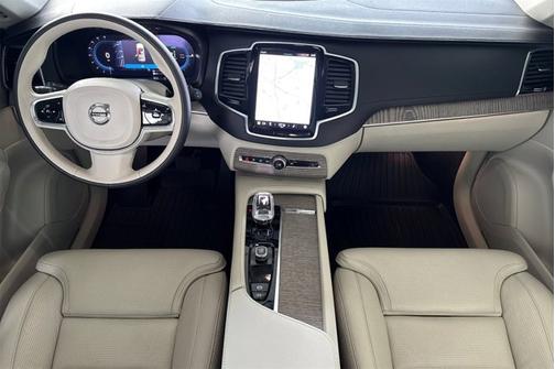 2023 Volvo XC90 Recharge Plug-In Hybrid Ultimate