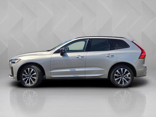 Bright Dusk Metallic 2025 Volvo XC60 Plus