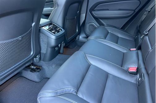 2025 Volvo XC60 Ultra Black Edition