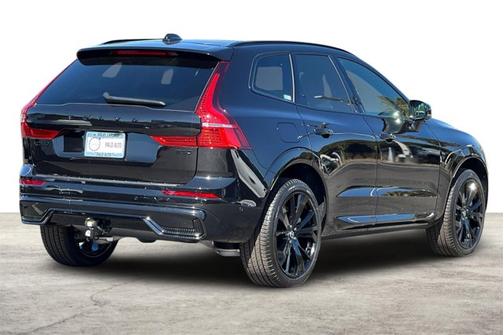 2025 Volvo XC60 Ultra Black Edition
