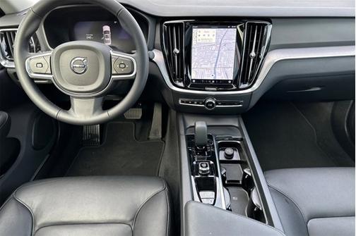 2025 Volvo S60 Core