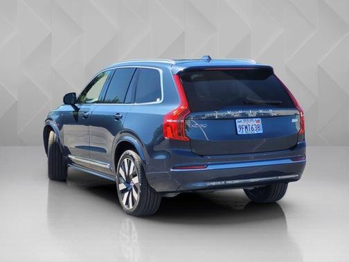 2023 Volvo XC90 Recharge Plug-In Hybrid Ultimate