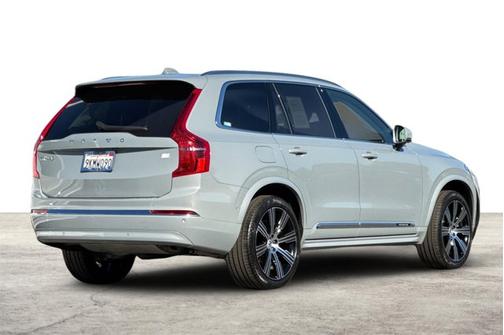 2024 Volvo XC90 Recharge Plug-In Hybrid Ultimate