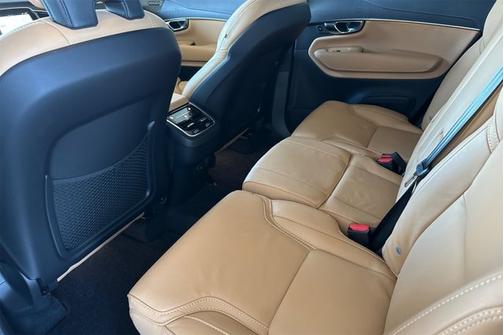 2023 Volvo XC90 Ultimate