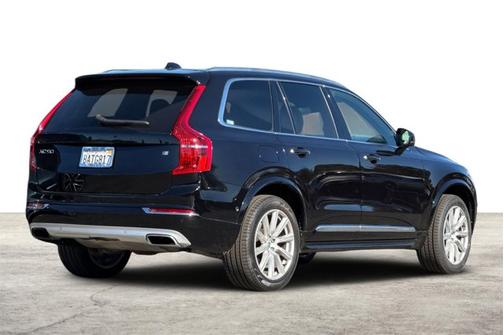 2017 Volvo XC90 Hybrid T8 Inscription