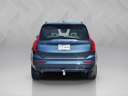 Denim Blue Metallic 2026 Volvo XC90 Plug-In Hybrid Ultra Dark Theme