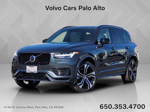 2021 Volvo XC90 R-Design