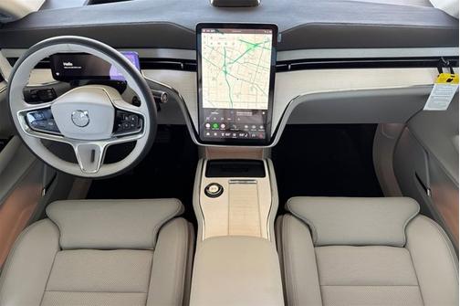 2025 Volvo EX90 Plus