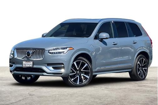 2022 Volvo XC90 Recharge Plug-In Hybrid Inscription Expression