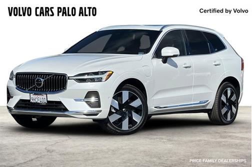 2023 Volvo XC60 Recharge Plug-In Hybrid Ultimate Bright Theme