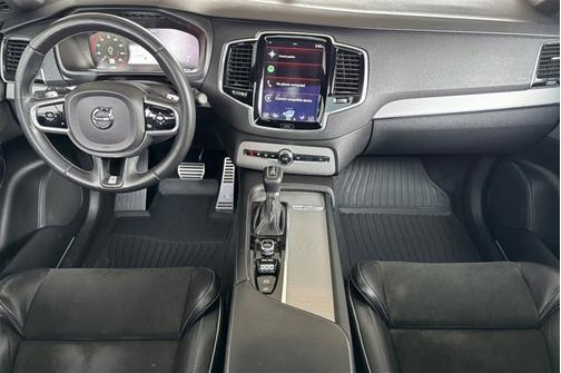 2016 Volvo XC90 T6 R-Design
