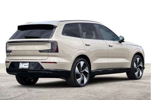 2025 Volvo EX90 Ultra