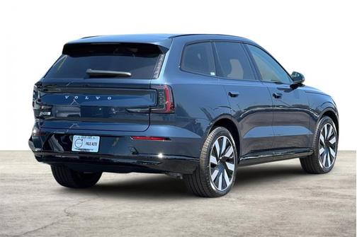 2025 Volvo EX90 Ultra