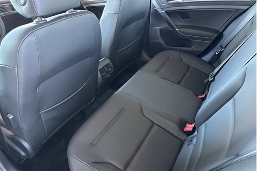 2019 Volkswagen e-Golf SEL Premium