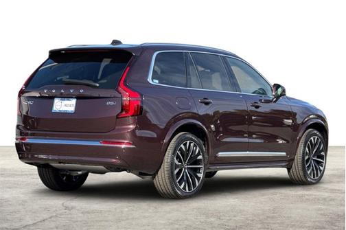 2026 Volvo XC90 Plus