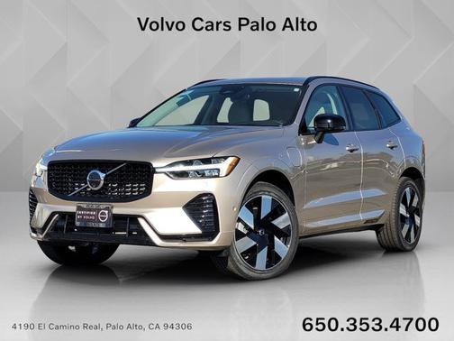 2024 Volvo XC60 Recharge Plug-In Hybrid Ultimate Dark Theme