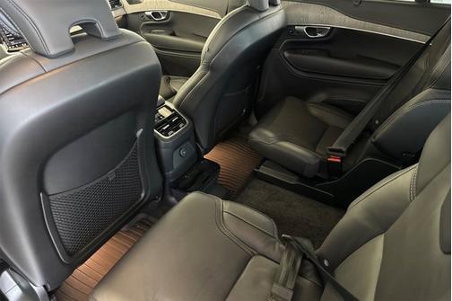 2024 Volvo XC90 Recharge Plug-In Hybrid Ultimate