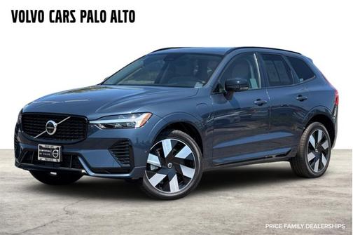 2024 Volvo XC60 Recharge Plug-In Hybrid Plus Dark Theme