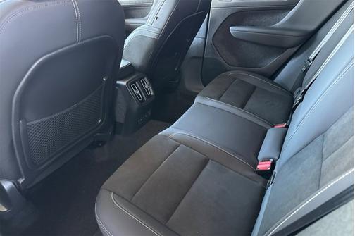 2023 Volvo XC40 Recharge Pure Electric Ultimate