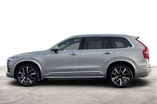 2025 Volvo XC90 Plus