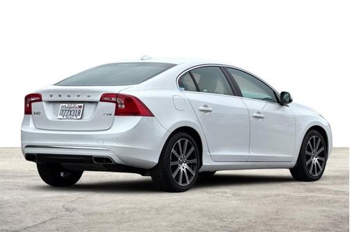 2017 Volvo S60 Inscription T5