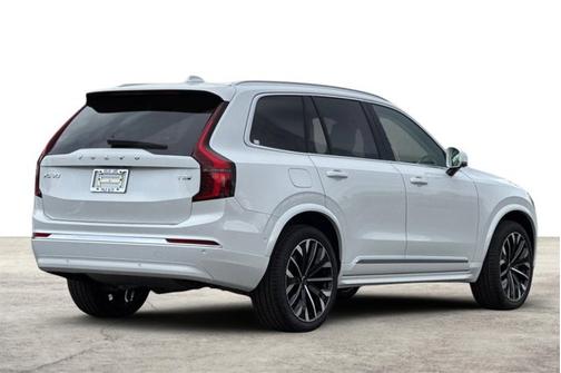 2026 Volvo XC90 Plug-In Hybrid Ultra