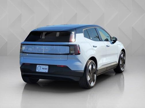 Cloud 2026 Volvo EX30 Plus