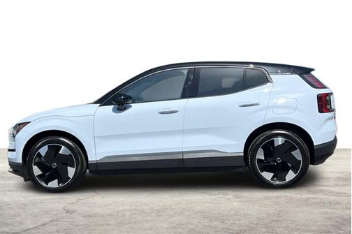 2025 Volvo EX30 Plus