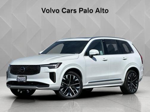 Crystal White Pearl 2026 Volvo XC90 Plus