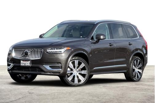 2025 Volvo XC90 Plug-In Hybrid Plus