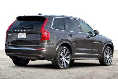2025 Volvo XC90 Plug-In Hybrid Plus