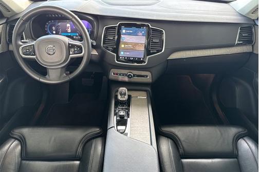 2023 Volvo XC90 Recharge Plug-In Hybrid Ultimate