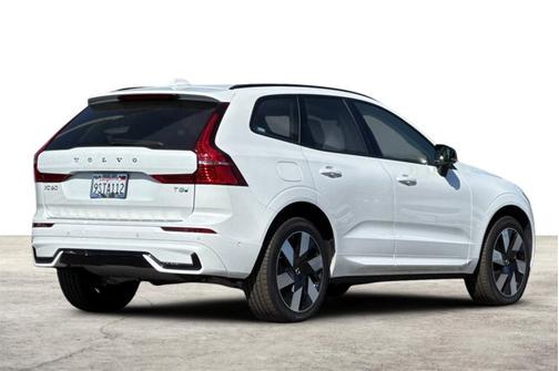 2025 Volvo XC60 Plug-In Hybrid Ultra