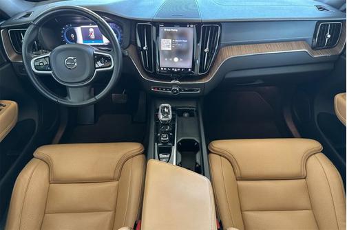 2022 Volvo XC60 Inscription