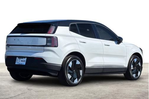 2025 Volvo EX30 Plus