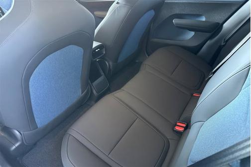 2025 Volvo EX30 Plus