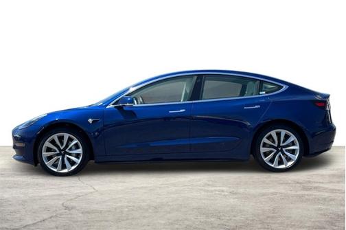 2019 Tesla Model 3 Long Range