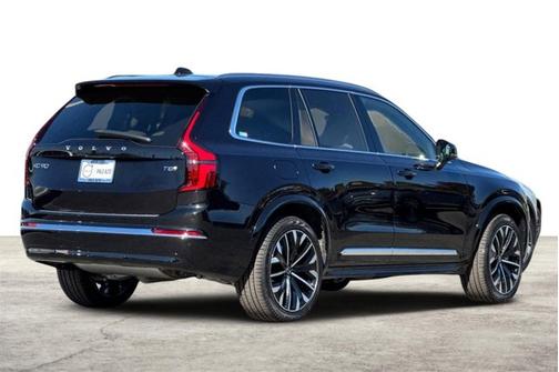 Onyx Black Metallic 2026 Volvo XC90 Plug-In Hybrid Plus