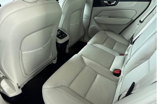 2026 Volvo XC60 Ultra