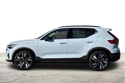 2026 Volvo XC40 Ultra