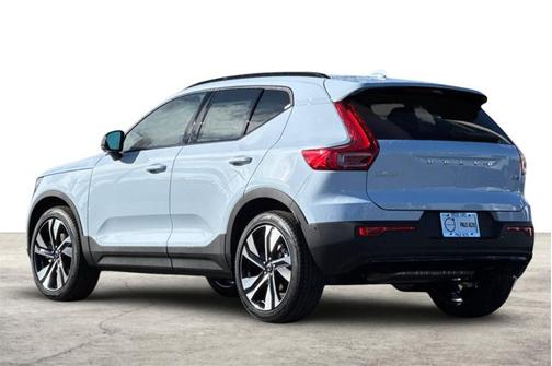 2026 Volvo XC40 Ultra