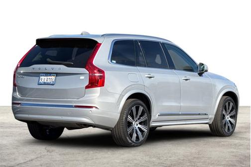2024 Volvo XC90 Recharge Plug-In Hybrid Plus