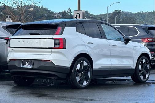 Crystal White 2026 Volvo EX30 Ultra