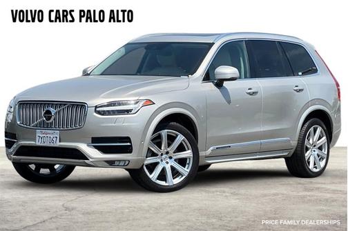 2017 Volvo XC90 T6 Inscription