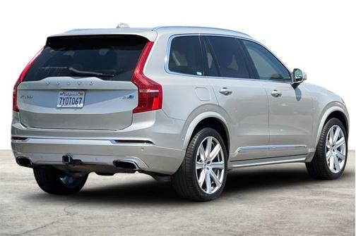 2017 Volvo XC90 T6 Inscription