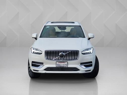 2022 Volvo XC90 Recharge Plug-In Hybrid Inscription